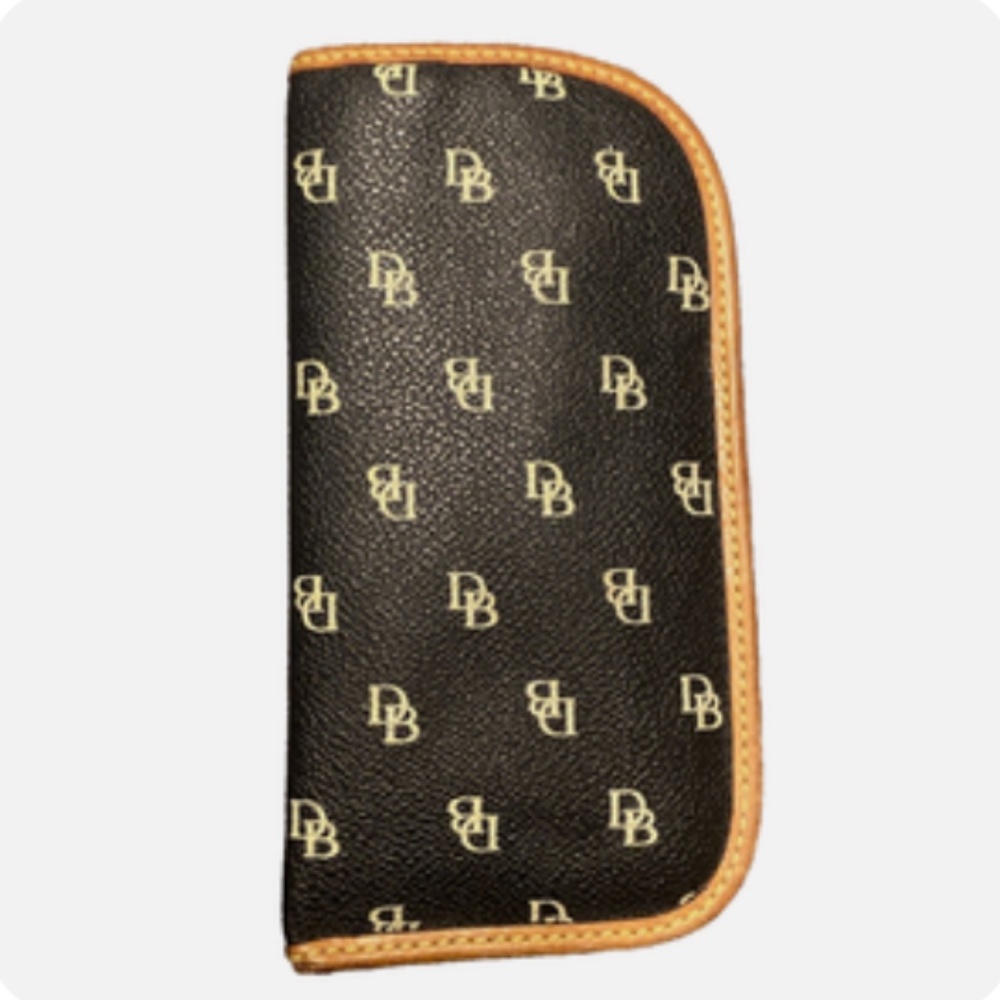 Dooney & Bourke Black / Tan Eyeglass Case
